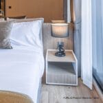 Preston โต๊ะข้างเตียง